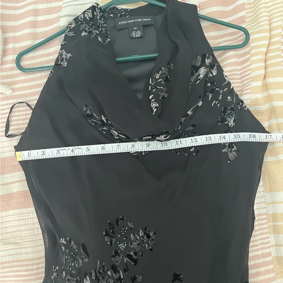 Vintage Y2K Jones New York Cowl Neck Silk & Velvet dress - Picture 4 of 6